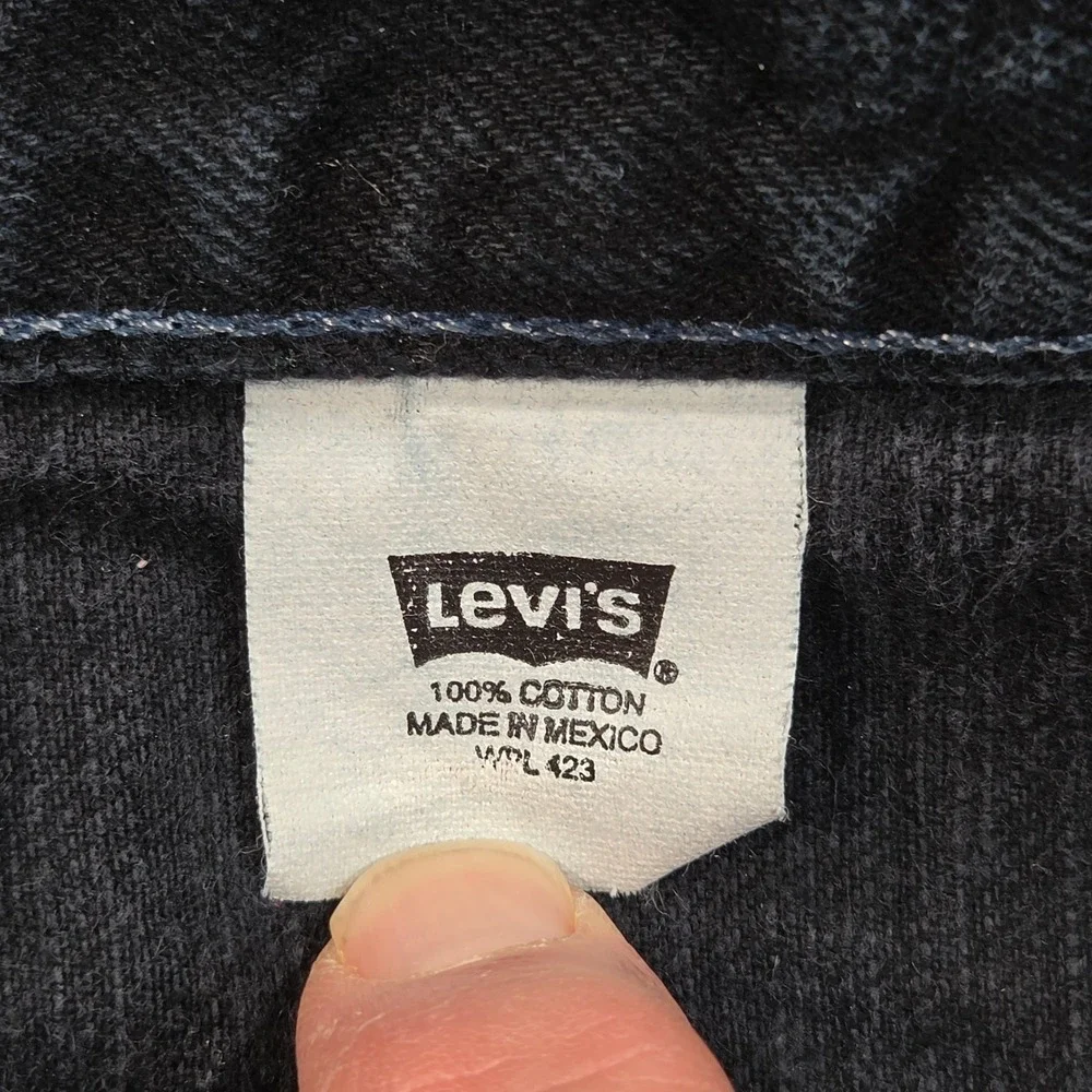 Vintage Levis 501 Original Fit Jeans Mens 31x33 (tag 32x34) Blue Button Fly